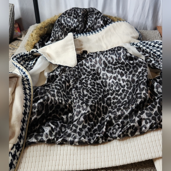 Women's Vintage Cream Hooded Jacket with Houndstooth Trim - Baby Phat - L - Picture 3 of 16